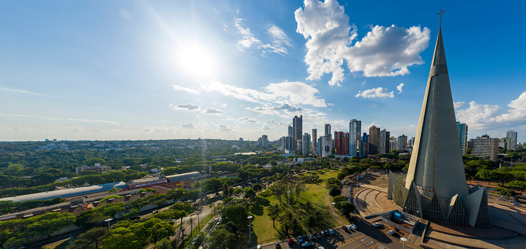 AdobeStock_387607398-1024x484 Maringá é a 3ªcidade do Brasil com maior valorização imobiliária em 2025